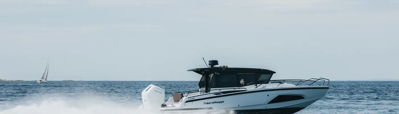 Nordkapp Coupe 905 V12